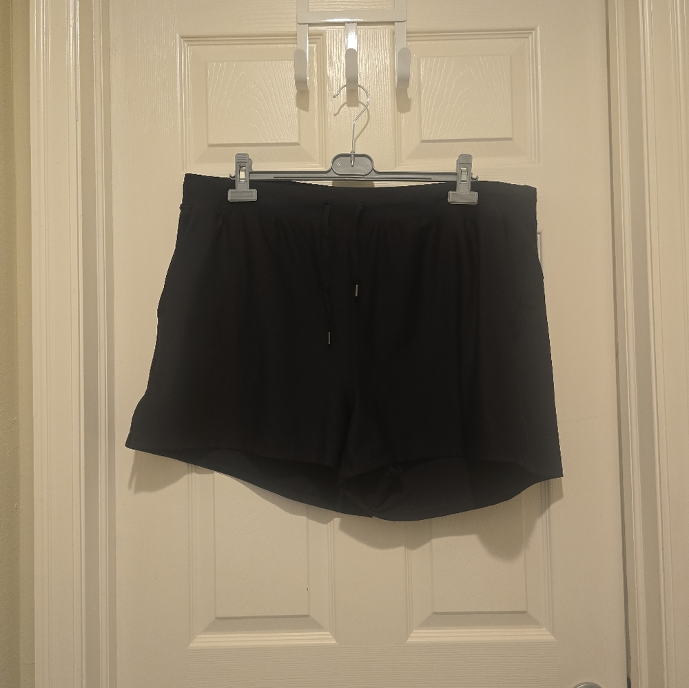 Old Navy high rise black go dry power soft women's shorts NWOT size XXL 2X